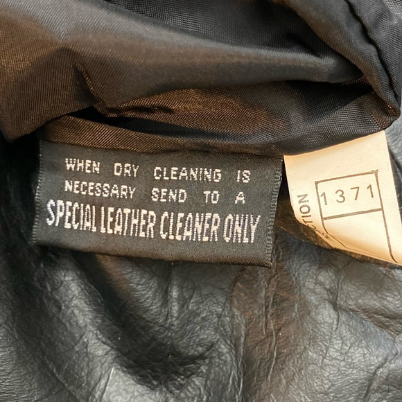 Vintage 80s Womens Byrnes & Baker Black Leather High Rise Pencil Skirt Size 4 - Picture 7 of 8